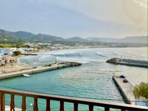 Aqua's Sunshine, THE BEST VIEW in Makry Gialos, Crete, splendid sea front apartment